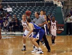 乐鱼官网-波兰乒乓球队力克中国乒乓球队，张本智和送出助攻